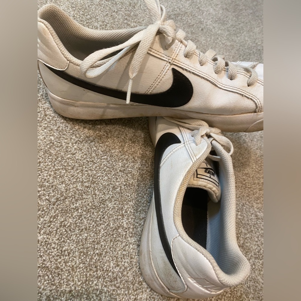 Nike Court Royale,  Classic White and Black Sneakers, 10